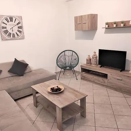 Apartment Cozy 2 Bdrμ Apartment, 3 Min To Acropolis Athen